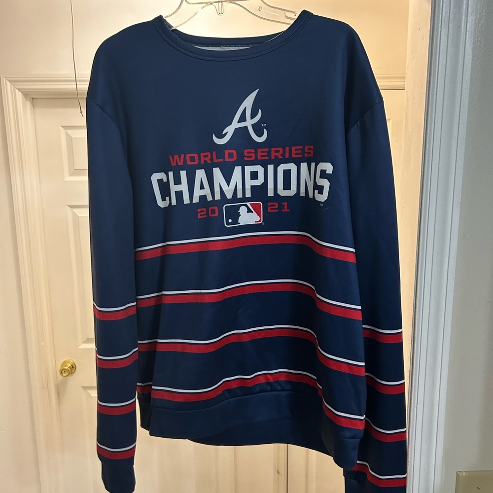 Atlanta braves World Series sweatshirt